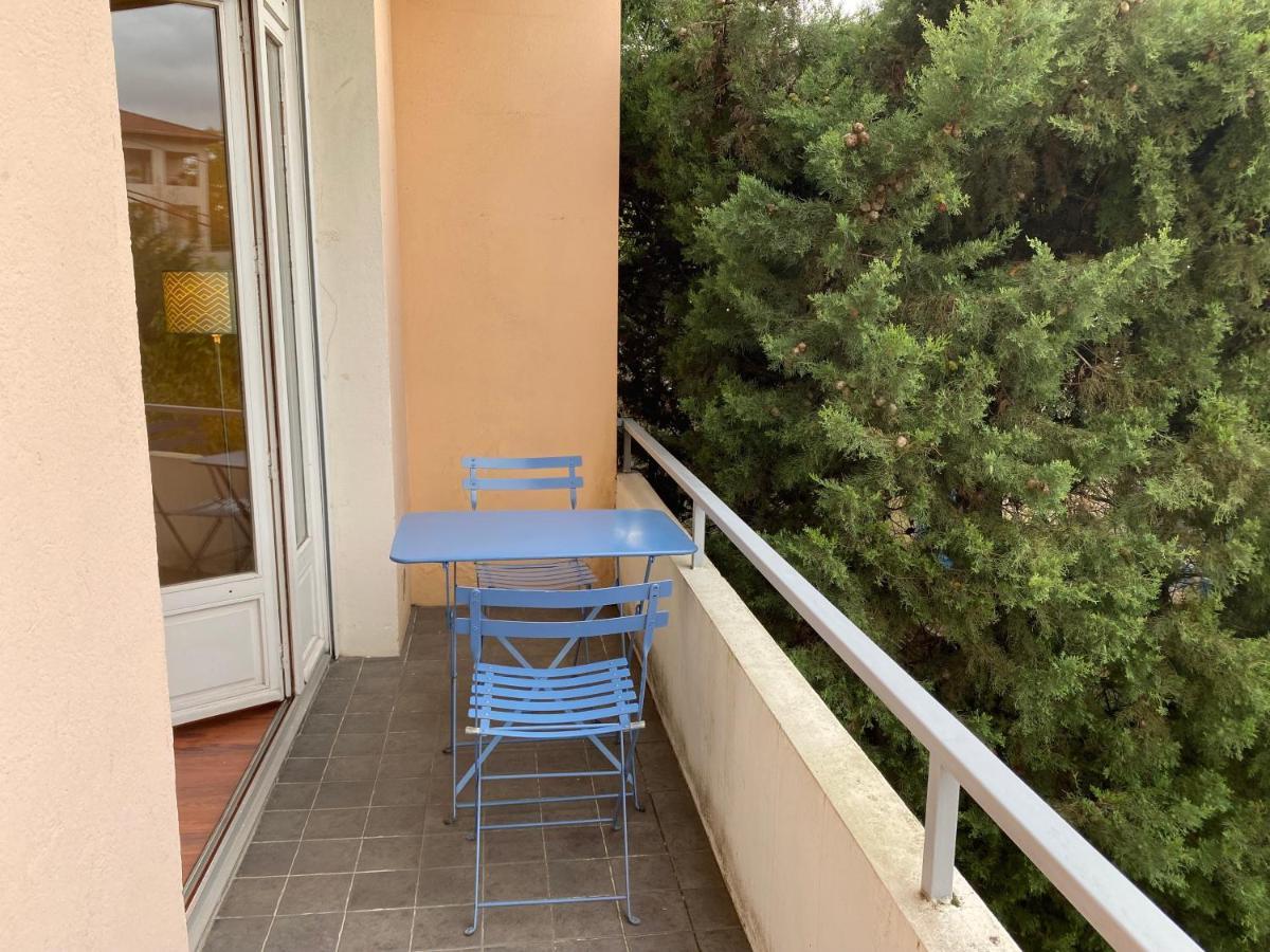 Апартаменты Le Balcon De Jules - Charmant Pied-A-Terre - Parking Possible Pour Vehicule De Moins De 4,40 M De Long Лион Экстерьер фото
