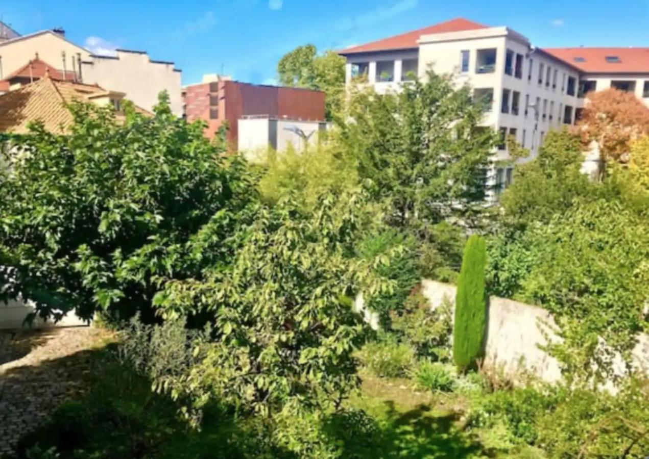 Апартаменты Le Balcon De Jules - Charmant Pied-A-Terre - Parking Possible Pour Vehicule De Moins De 4,40 M De Long Лион Экстерьер фото